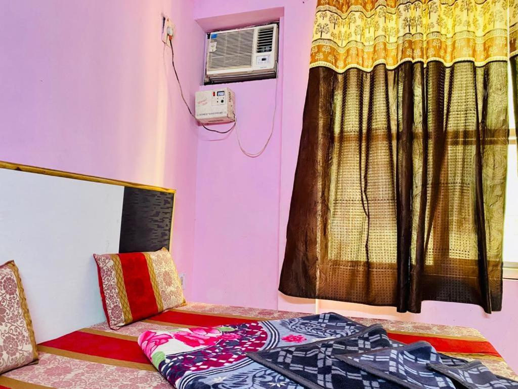 Hari Ganga Hotel -Near By Railway Station Haridwār Exterior foto